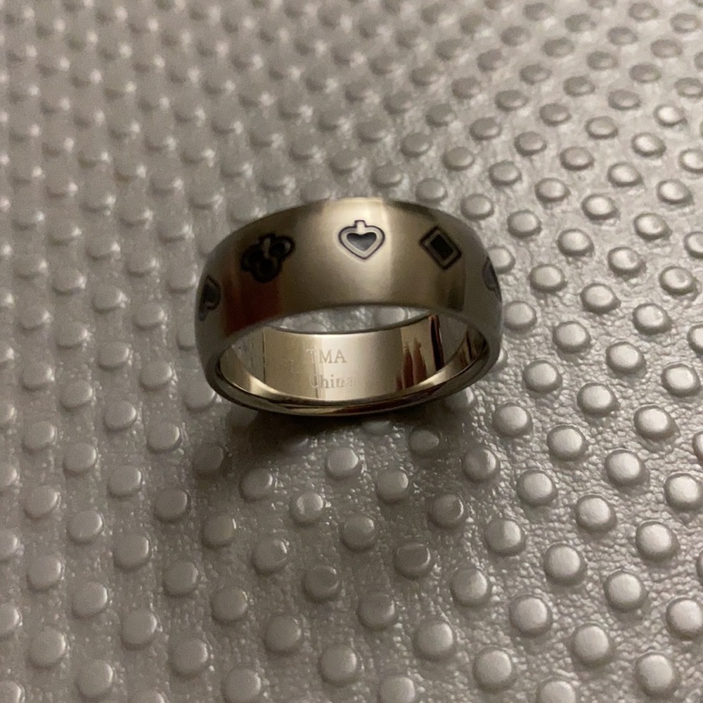Ring - Picture 2 of 3